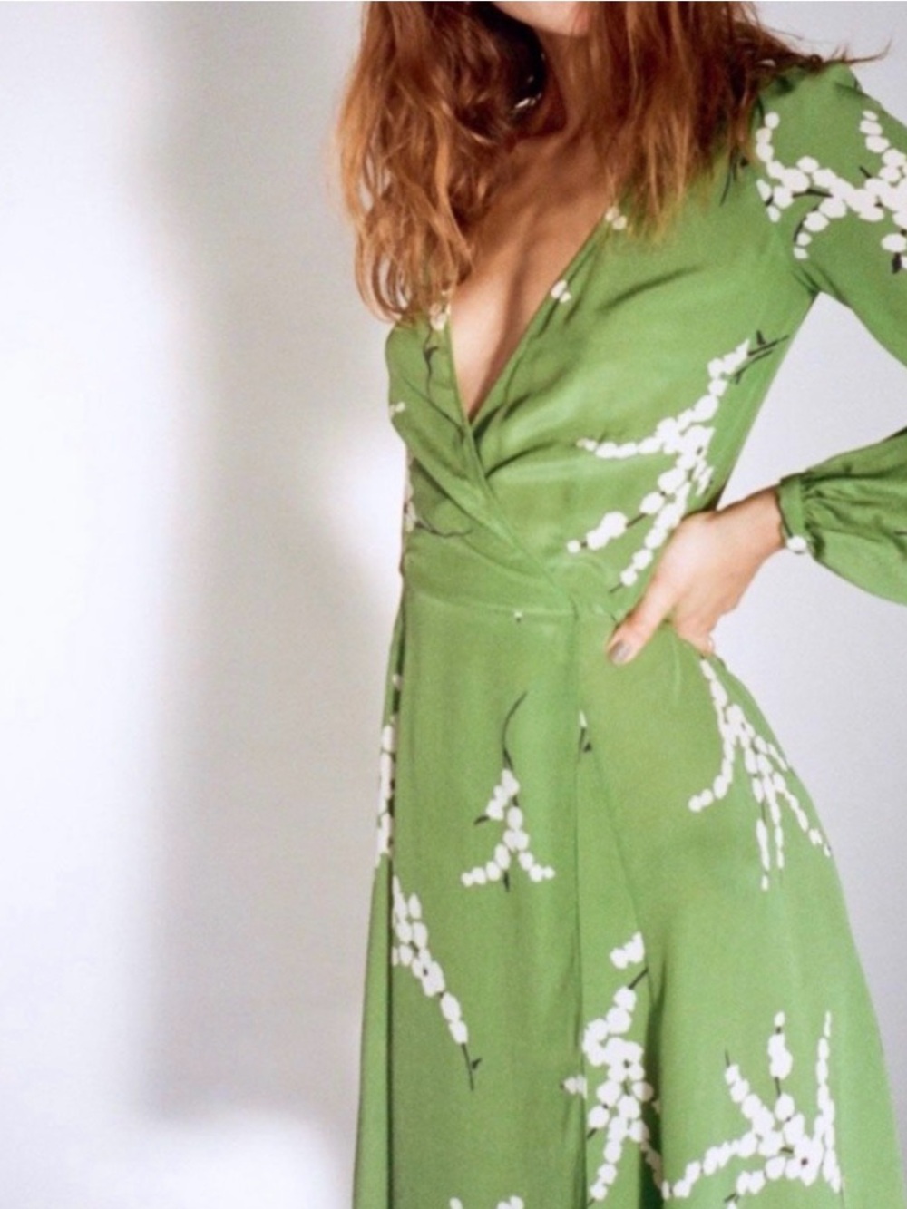 Réalisation Par The Violette Silk Wrap Midi Dress - Small